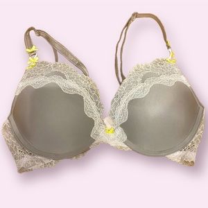 Victoria’s Secret Dream Angels push up bra